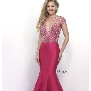 INtrigue by Blush Raspberry Prom dress